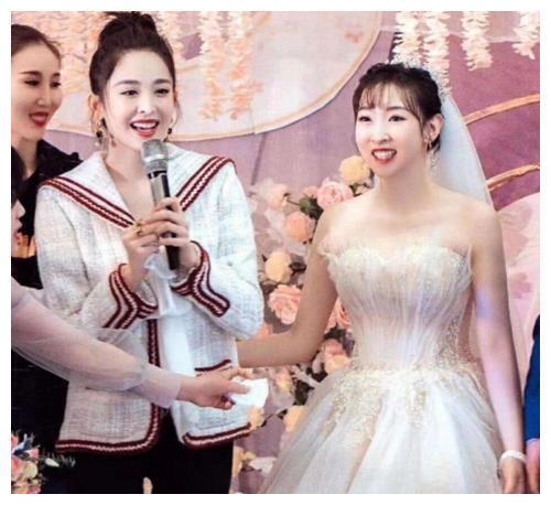 新疆明星网红婚礼视频,浪漫绽放大美西域