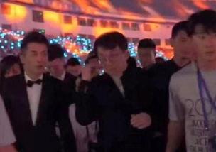 明星网红鸟巢打卡地,明星云集的鸟巢魅力瞬间”
