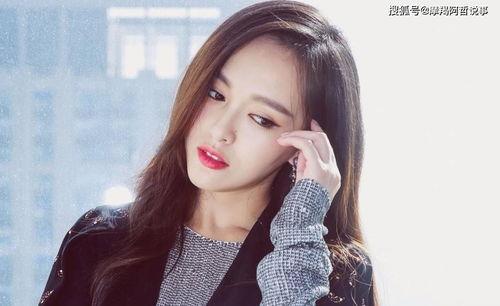 明星网红美铃图片,网红女神的时尚魅力瞬间